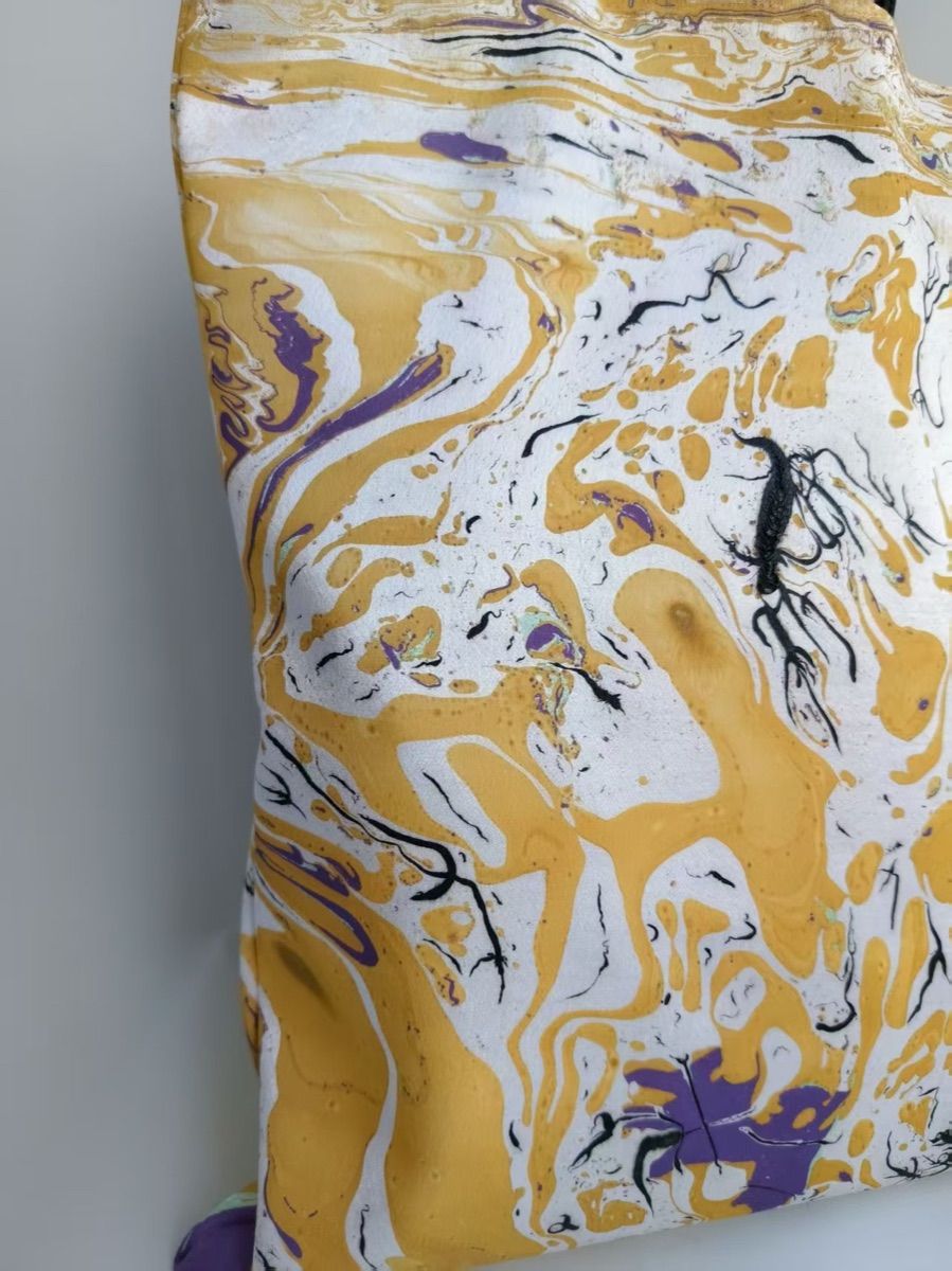 Golden Rain close-up of its yellow and lavender pattern
