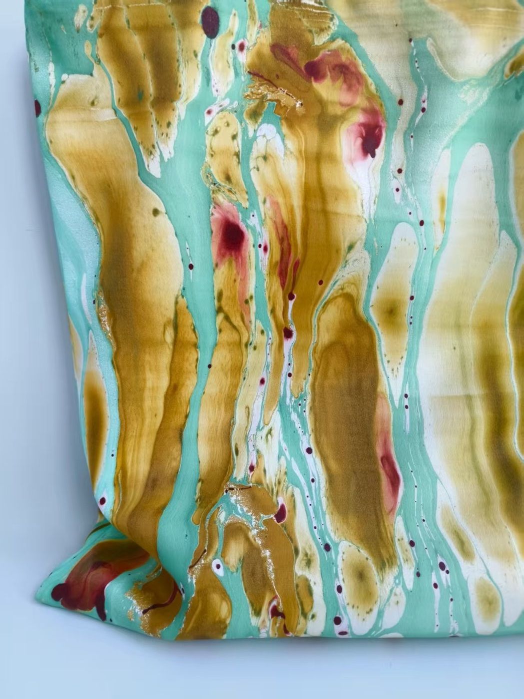 Original detail view of Amber Lagoon and its black straps