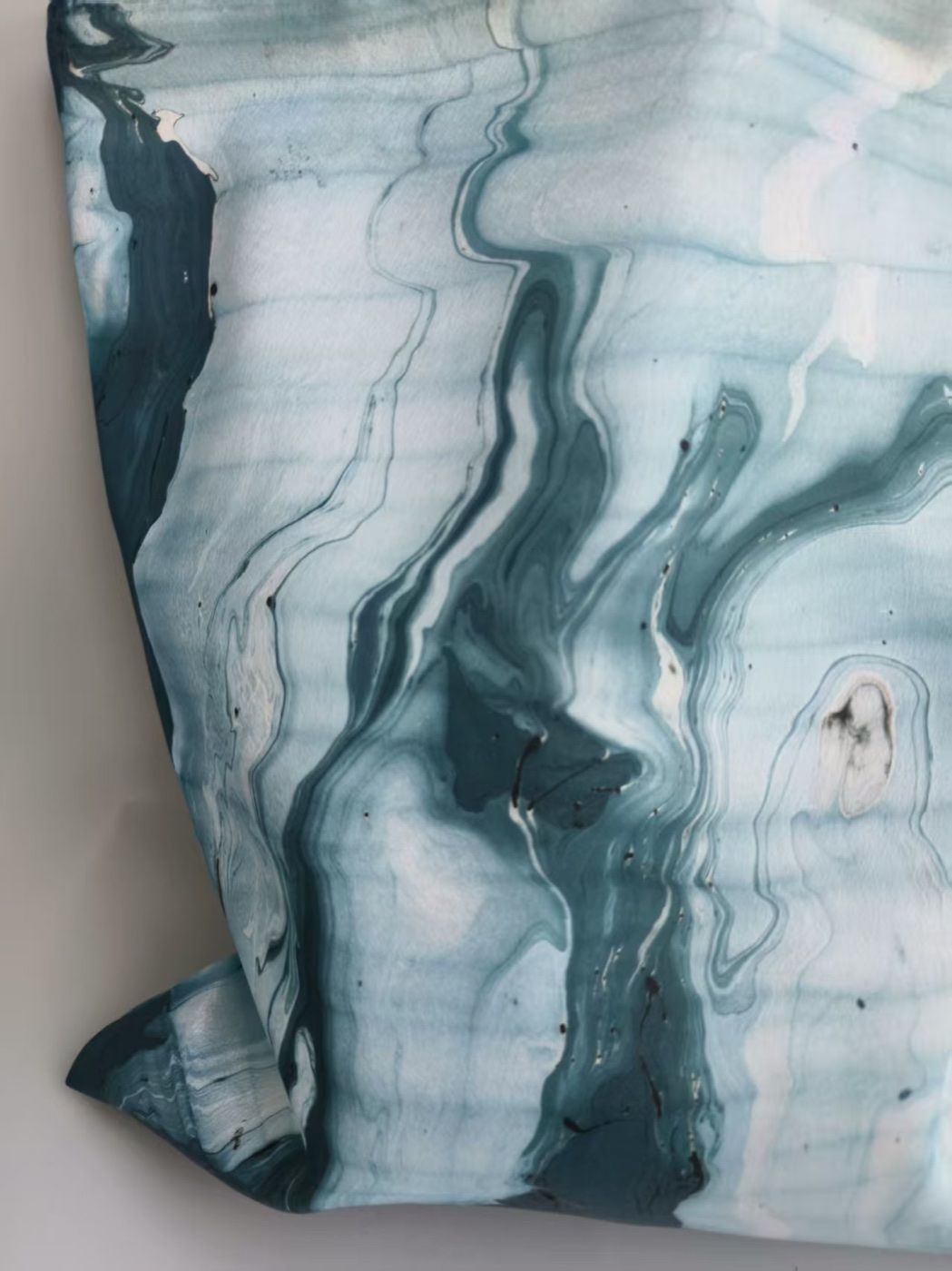 Original detail view of Polar Current and its black straps
